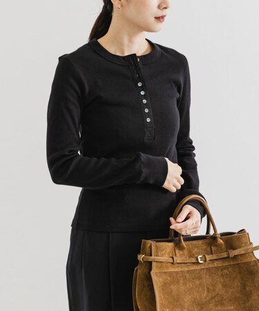 ヘンリーネックリブカットソー