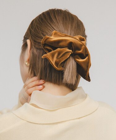 スクエアベロアシュシュ