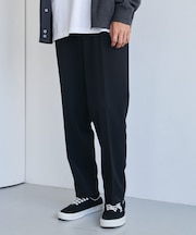 『仁村紗和さん着用』『UR TECH』完声テーパードトラウザー