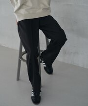 『仁村紗和さん着用』『UR TECH』完声2タックワイドトラウザー