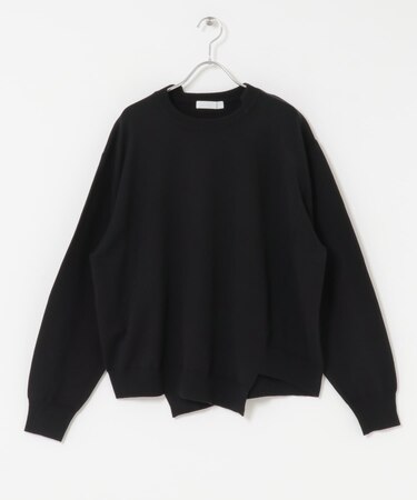 アシメクルーネックニット