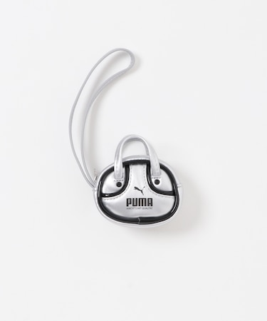 PUMA　メタリックバッグキーチェーン