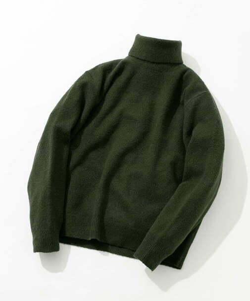 ブークレストレッチタートルニット