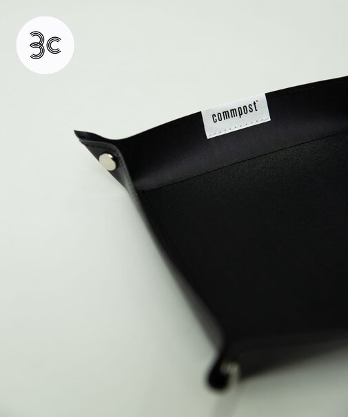 『WEB／一部店舗限定カラー』commpost　スクエアトレーS