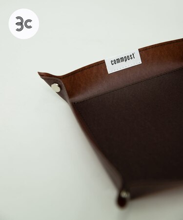 『WEB／一部店舗限定カラー』commpost　スクエアトレーS