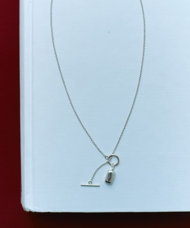 SMELLY so　rectangle motif necklace