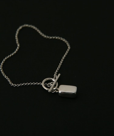 SMELLY so’　rectangle motif  bracelet