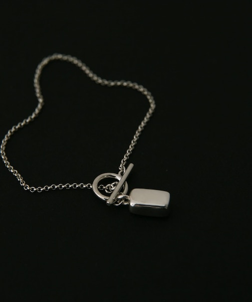 SMELLY so’　rectangle motif  bracelet