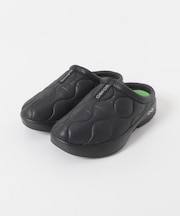 OOFOS　OOcOOzie Thermo Mule