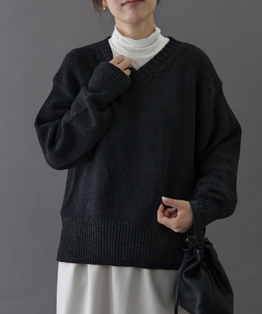 FORK&SPOON　Vネックニット