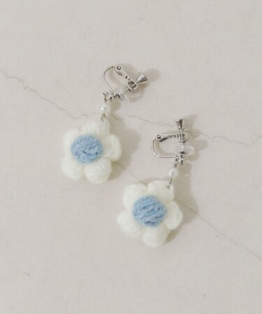 ニットフラワーイヤリング