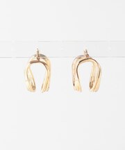 CHIGNON 3ラインカーブピアス