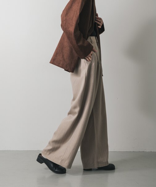 ヘリンボーンタックパンツ