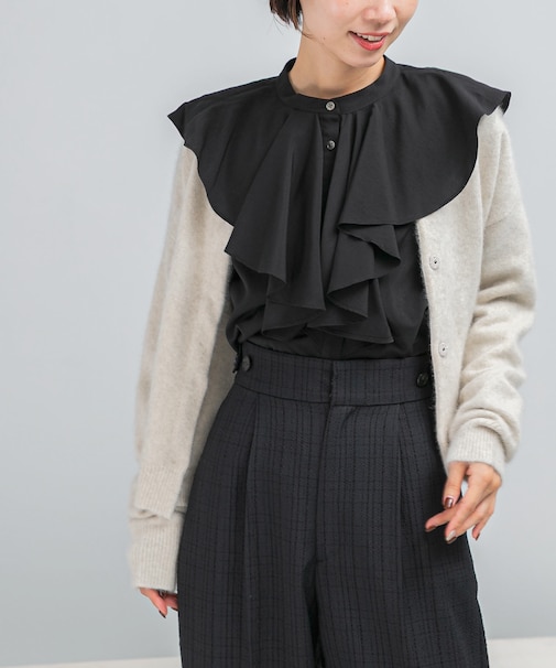 フリルカラーシャツブラウス