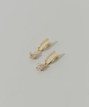 スクエアビジューオメガイヤリング