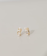 パールビジューラインピアス