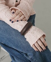 シンプルレザーバングル