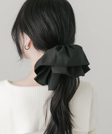 フリルボリュームシュシュ