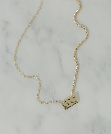 スクエアプレートトップネックレス