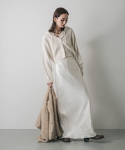 コンパクトフーディセーター