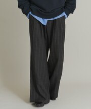 ウールタッチストライプワイドフレアパンツ