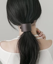 マットアーチヘアクリップ