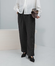 ジャガードタックパンツ