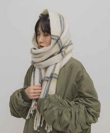 ブークレチェックストール