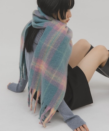 ブークレチェックストール