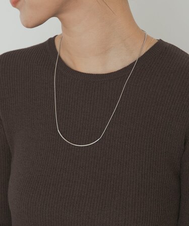 カーブスライドネックレス