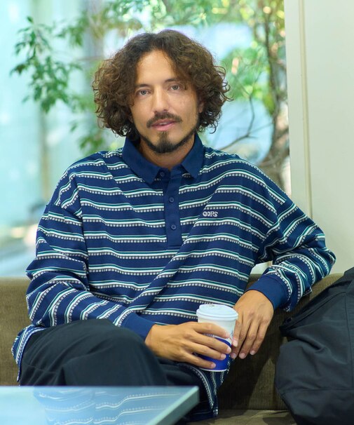 OOPS レトロボーダーロングTシャツ