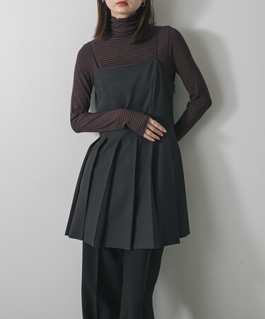 プリーツミニキャミワンピース