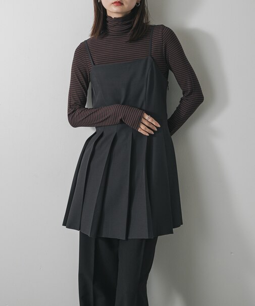 プリーツミニキャミワンピース