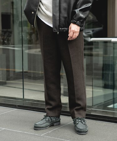 『UR TECH』完声/暖 テーパードパンツ