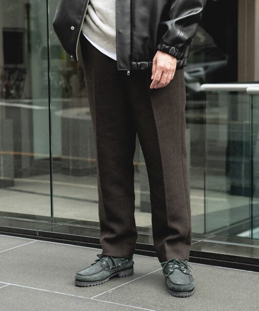 『UR TECH』完声/暖 テーパードパンツ