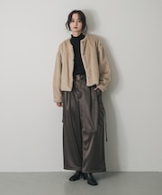 サテンカーゴパンツ