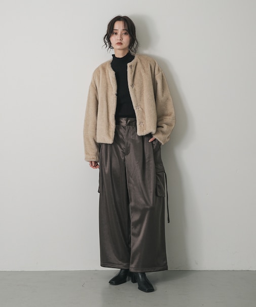 サテンカーゴパンツ