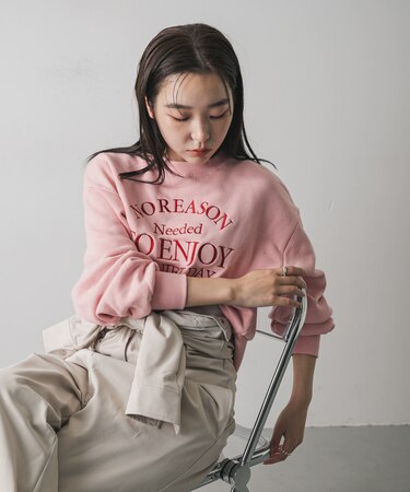 グラフィックルーズスウェット