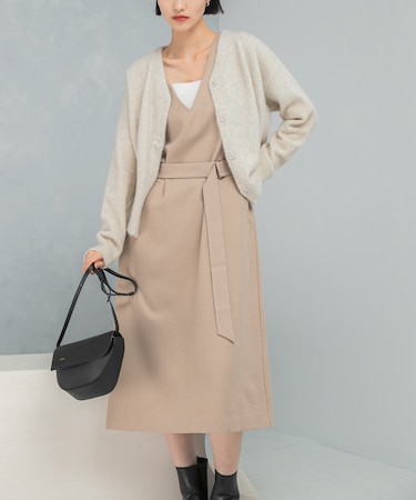 『UR TECH』　 ジャンパーワンピース