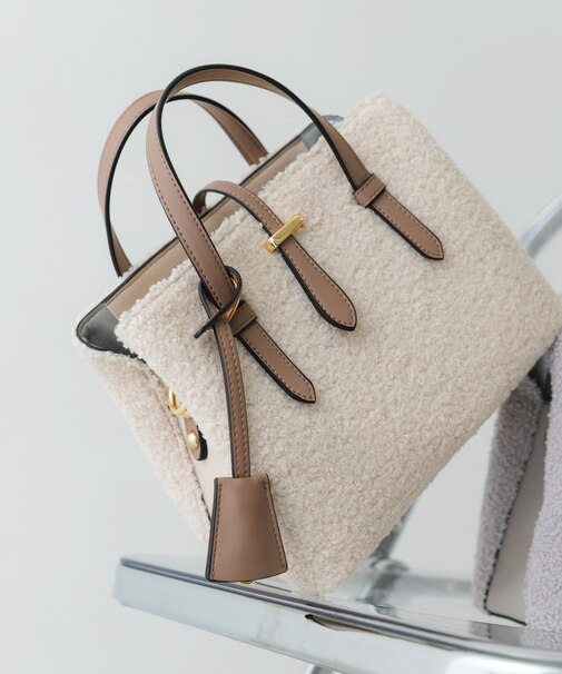 チャーム付ボアミニバッグ