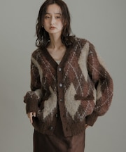 アーガイルVネックカーディガン