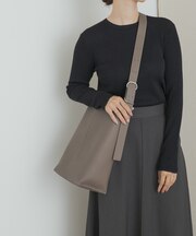 A4ショルダーバッグ