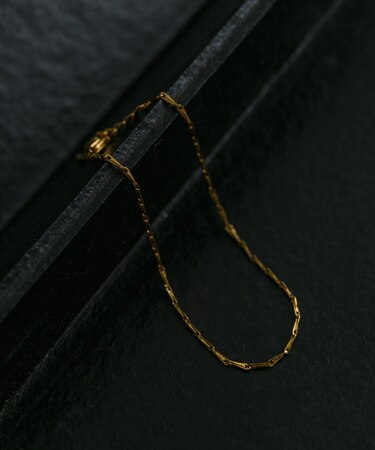 SMELLY so’ slim chain brecelet