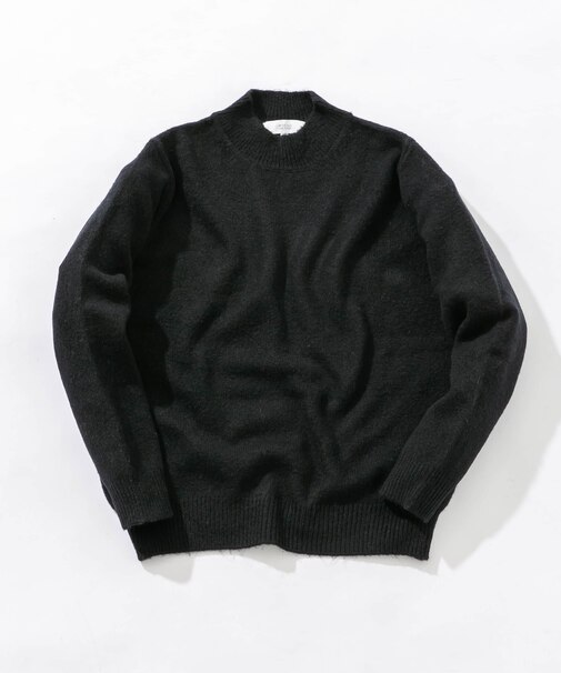 エアリーモックネックニット