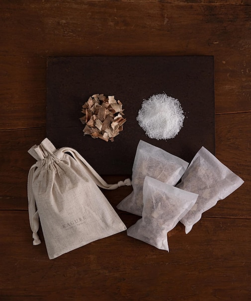Aroma bath sachet