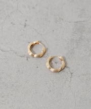 メタルラインデザインフープワンタッチピアス