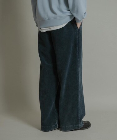 ケミカルコーデュロイストレートパンツ