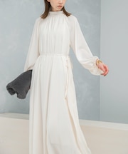 ハイネックギャザーサテンドレス