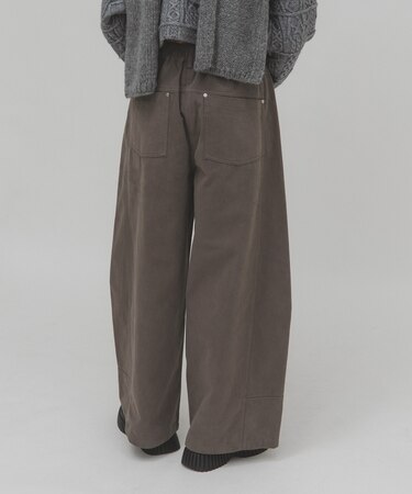 WIDEコクーンパンツ