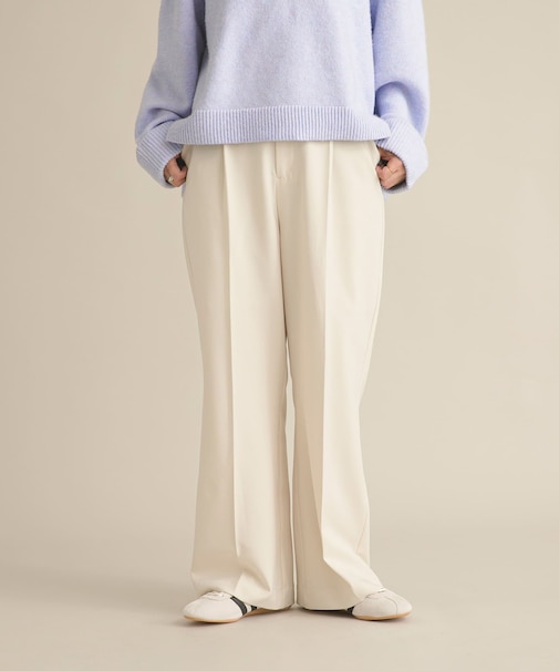 『スタッフ企画』センタープレスフレアパンツ